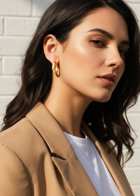 18K GOLD PLATED OVAL HOOP EARRING